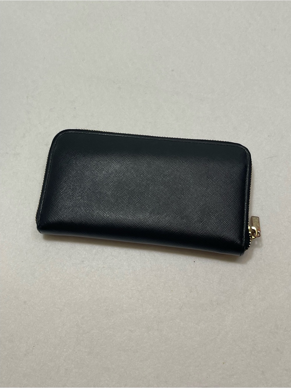 Tory Burch Black Saffiano Leather Zip Around Wallet Gold Logo - Picture 4 of 8